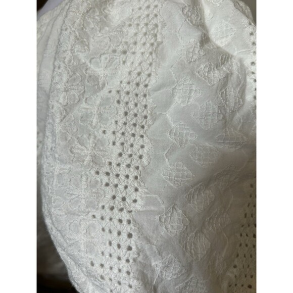 Torrid Eyelet Off Shoulder Crop Top 4X White Smocked Keyhole NEW Boho Cottage - Picture 8 of 13